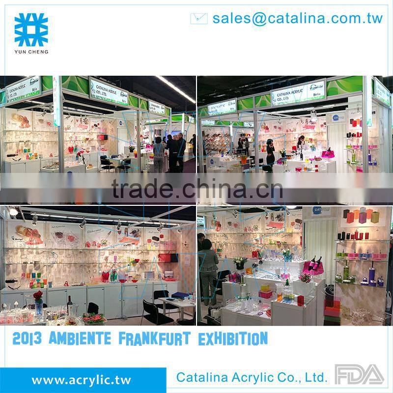 Plastic Acrylic HEART BOTTOM TUMBLER