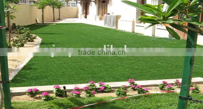 Natural looking UV test landscaping artificial grass for gardens