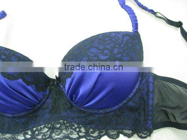 Removable gel sac balcony bra