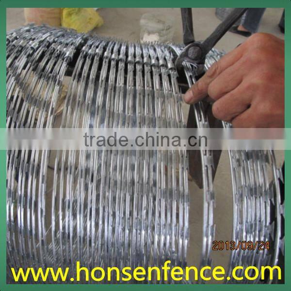 400mm BTO-22 razor barbed wire, razor wire price