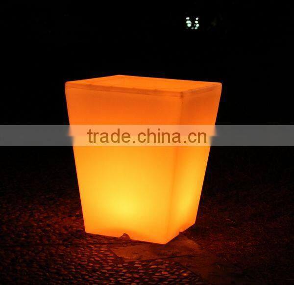 FO-9519 Plastic LED Flower Planter with Colorful Light supplier