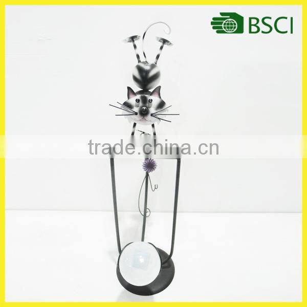 YS15160 Metal cat decor with solar powered decoration garden balls light