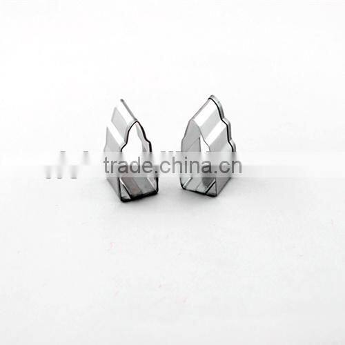 100% food grade wholesale biscuit cutter wedding cake shape cookie cutter embossed