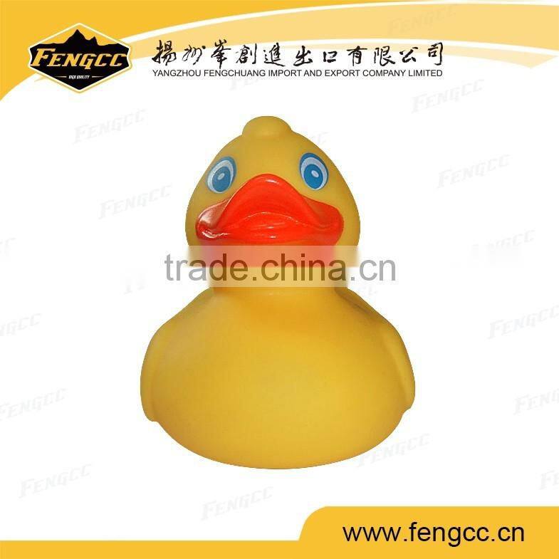 cute eco friendly EN 71 weight rubber floating duck