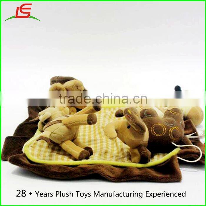 Environmental ISO soothe baby plush animal toy hanging bed bell