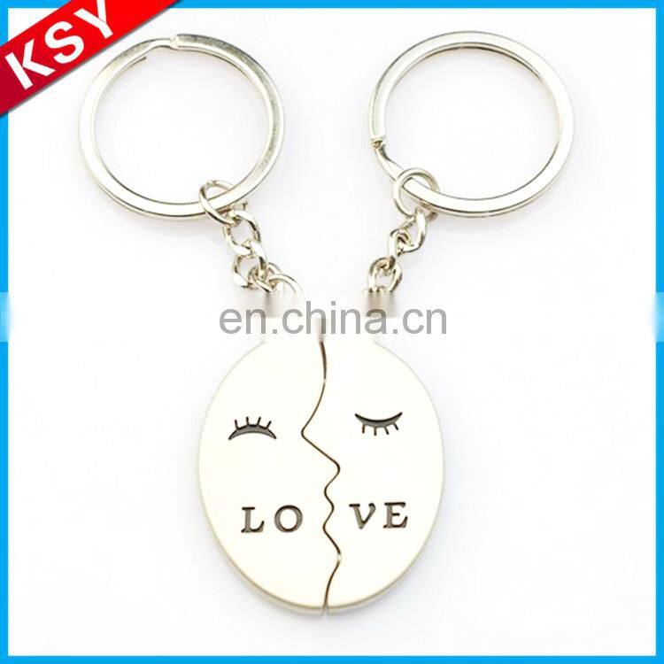 Trade Assurance Supplier Competitive Price Fahion Motorcycle Devil Mask Key Chain Magnetic Couple Keychain maker