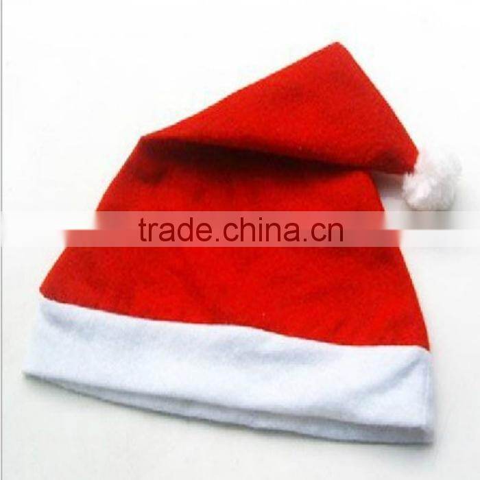 Low Price Fabrics Knit Santa Hat for Christmas Day