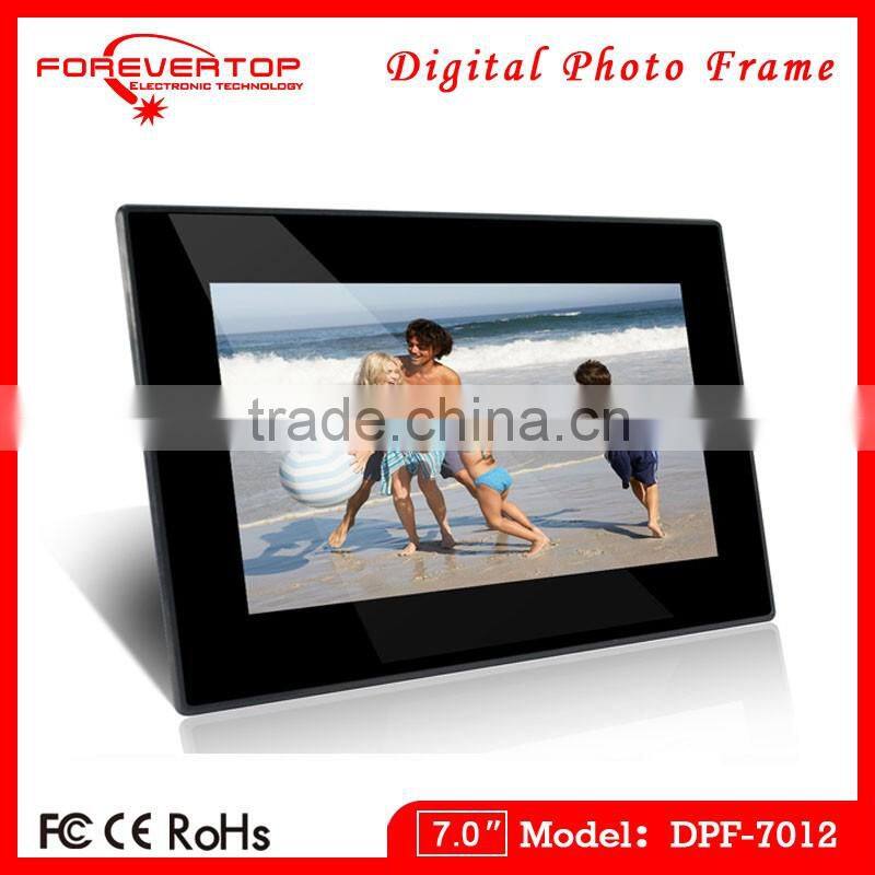 7-inch digital digital photo frame loop video with 800 x 480 Pixels Resolution and MP3 Player