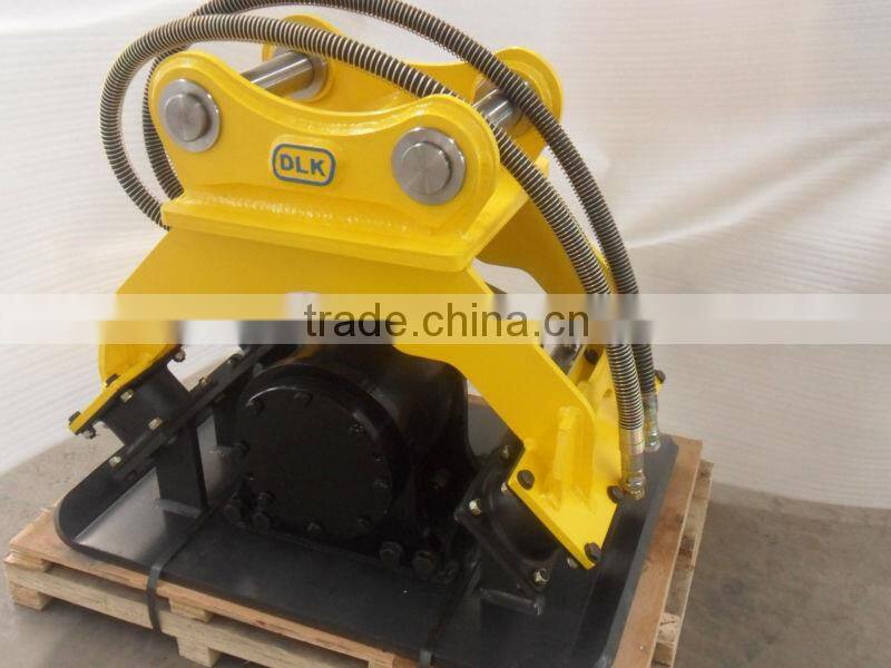 Heavy duty excavator Plate compactor