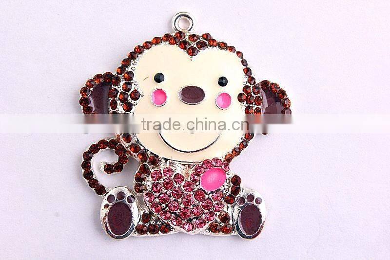 2016 Valentine's Day new design silver Zinc alloy fasion charm cake with heart Rhinestone Pendants For Chunky Necklace Making
