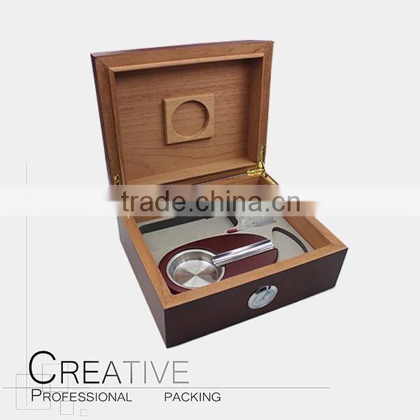 Custom high-end unique wooden humidor cigar box
