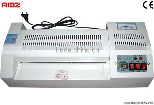 Laminating machine in A4 size