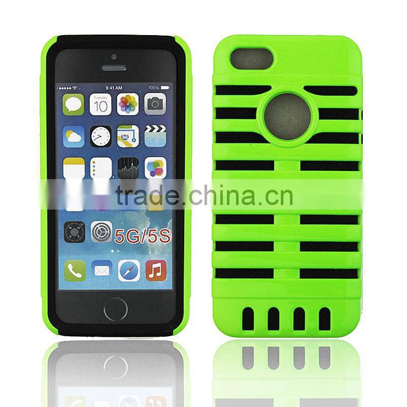 Impact defender PC and silicone cover for iPhone 5G 5S