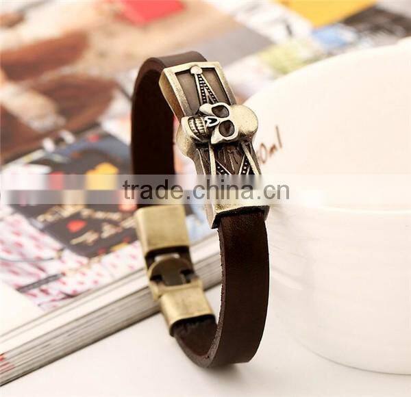 Simple design fashion wrap bracelets leather treaty bracelet/skull engraved leather bracelet