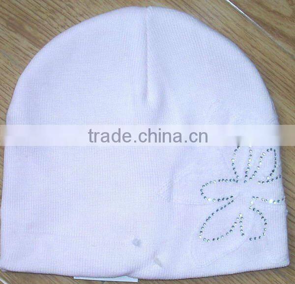 Knitted hat with fashion rhinestone