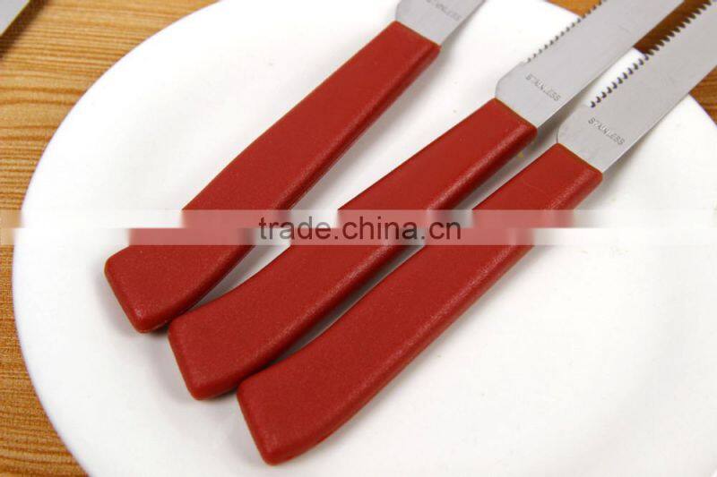 For Promotion Plastic Handle Serrated Steak Knife