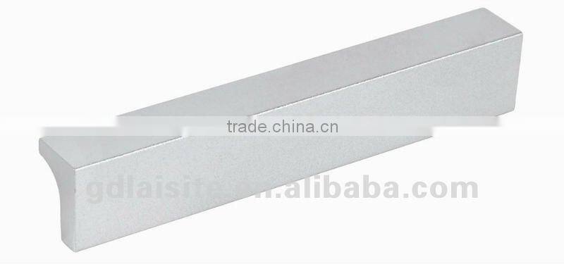 cabinet /kitchen/handle with extravagant appearance