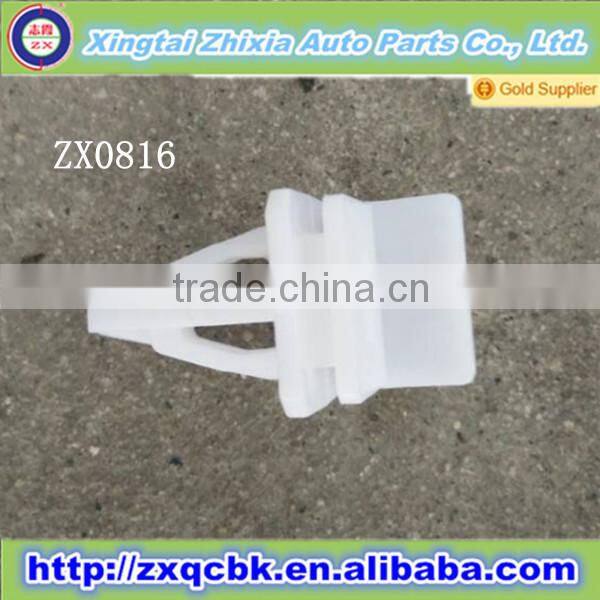 Fast Selling High Quality Push Type Retainers Automotive Plastic Clips