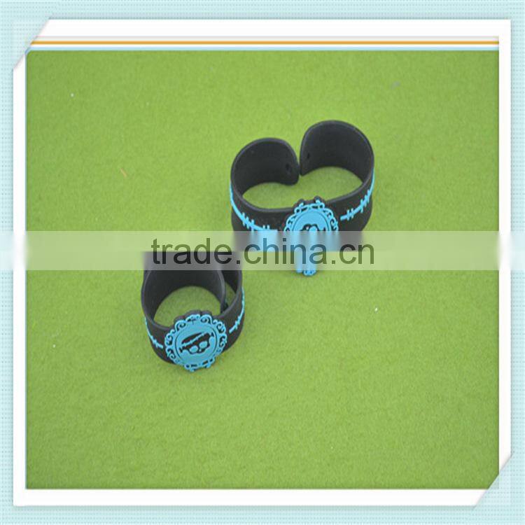 Kids silicone rubber slap charm with animal bracelets