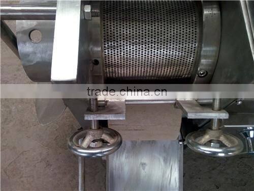 Shrimp deboning machine/fish meat separating machine/shrimp meat separator