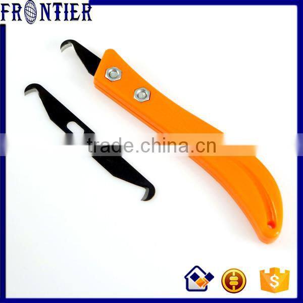 Hook utility blade knife for yarn/gauze/sheer