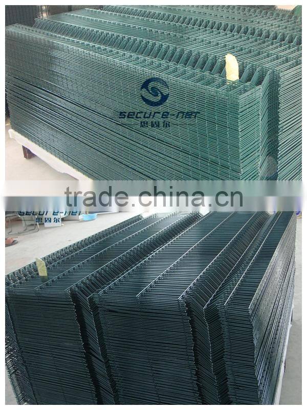 ISO9001,2015 High Quality New Product Powder Coated Railway Protection Fence.China Professional Factory