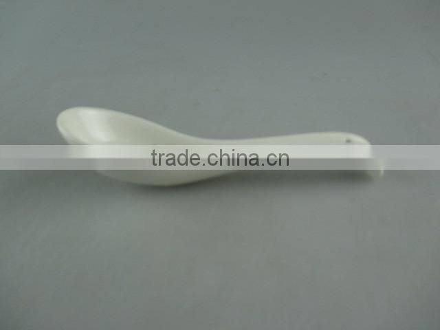Stock ceramic spoon,cheap wholesale porcelain flatware,stoneware soup spoon