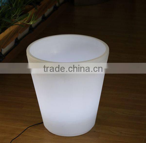 FO-9536 plastic indoor&outdoor LED flower Pot for decor