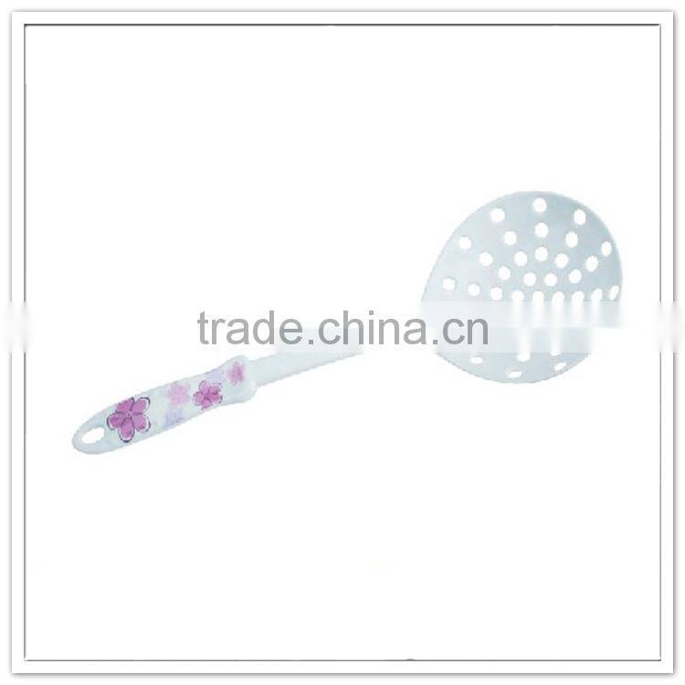 Chinese resuable kitchen melamine white colander spoon