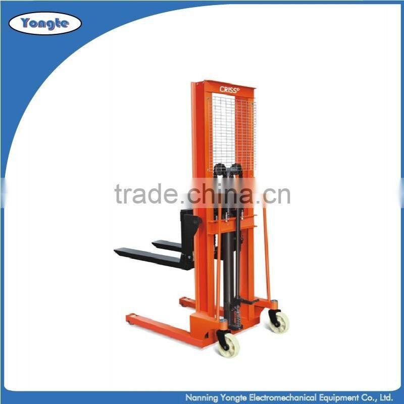 2 ton Hand Hydraulic Pump Forklift Container Manual Stacker