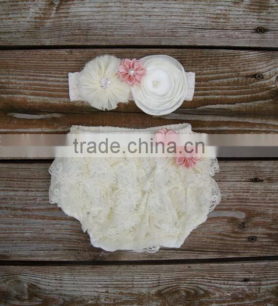 Cute cotton baby ruffle bloomer with bowknot infant diaper cover wholesale children's boutique clothes