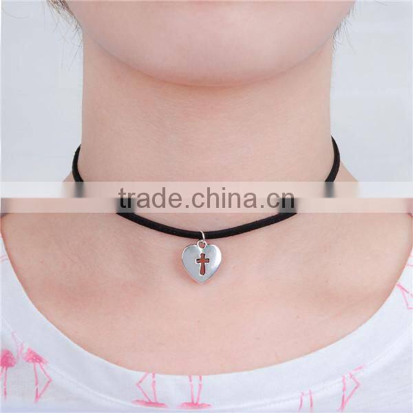 Antique Silver Black Heart Cross 33.5cm long Velvet Suede Halloween Choker Necklace