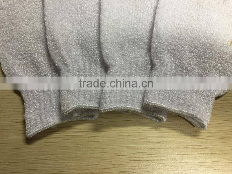 High quality White Nylon Exfoliating Bathing SPA Gloves in 2016