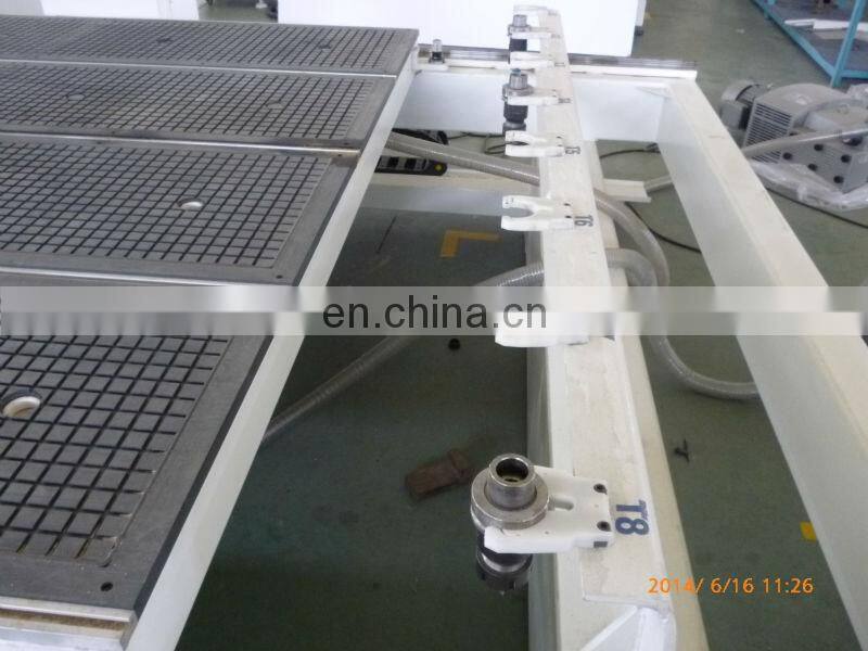 Woodworking machine Vacuum table 4 axis advertising cnc router carving machine with dust collector system