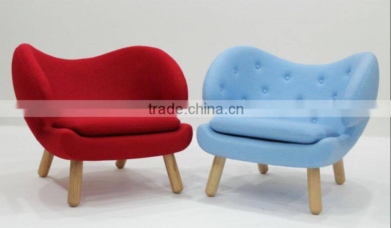 replica fiberglass material elegant grace cashmere Finn Juhl Pelican Chair with solid wood frame