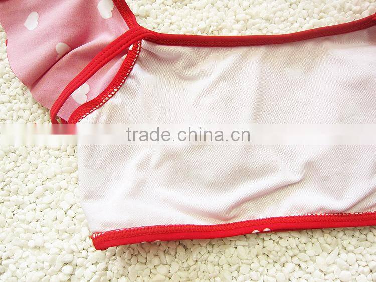 2015 Mom and Child Swimwear Lovely Falbala Heart Pattren Bikini Kids Two Piece Swimsuit