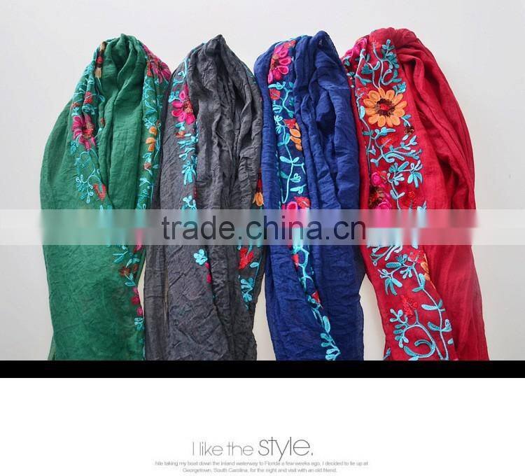 Wholesale Flower Embroidery Women Ladies Fashion Exquisite Hijab