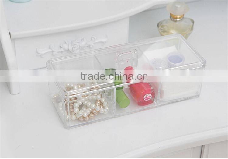 Clear Plastic makeup container