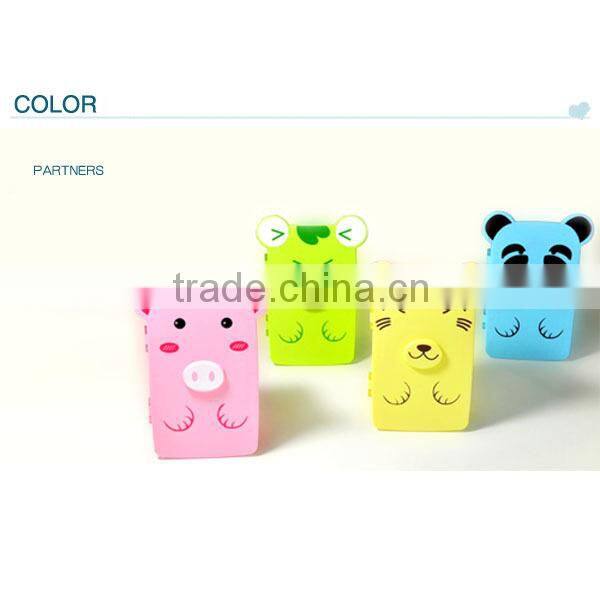 Portable outdoor plastic multi storage box