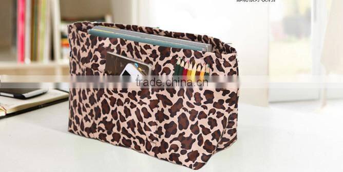 Wholesale fashion private label cosmetic bags