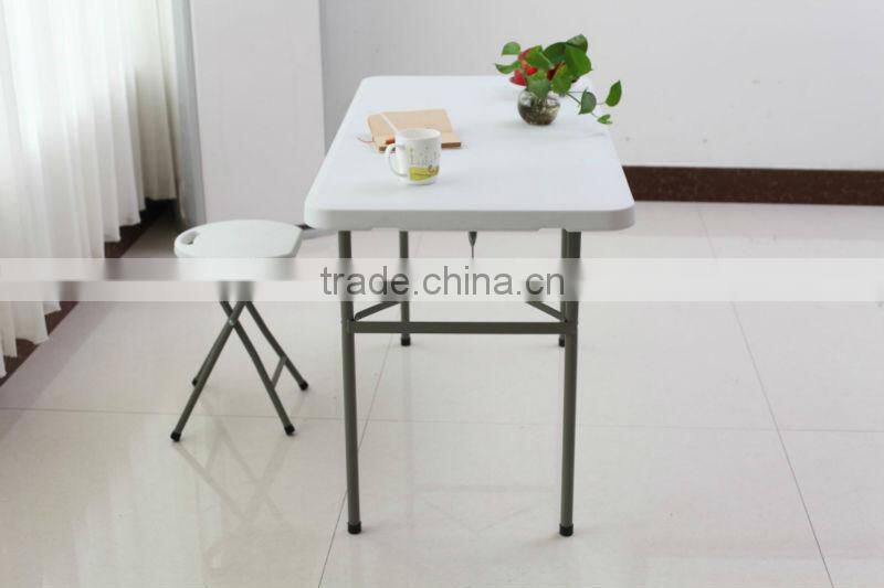 18" Portable Folding Stool