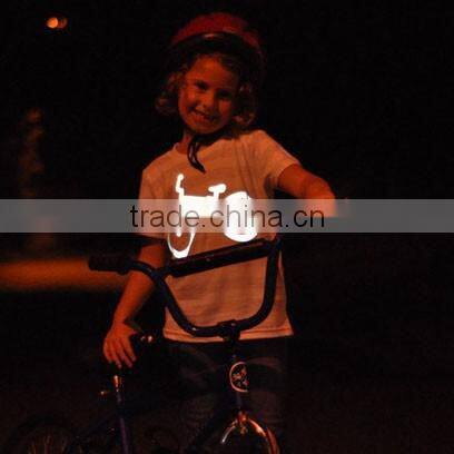 OEM Service !!! T-shirt label /logo with Reflective heat transfer vinyl