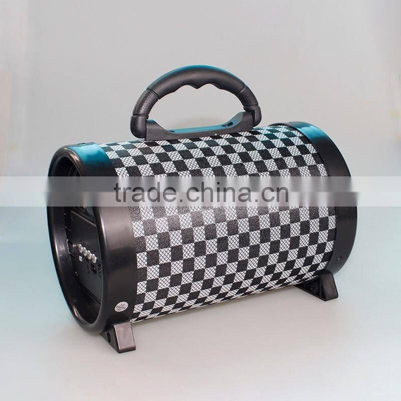 2016 Hot new 8W promotional usb flash drive bluetooth speaker