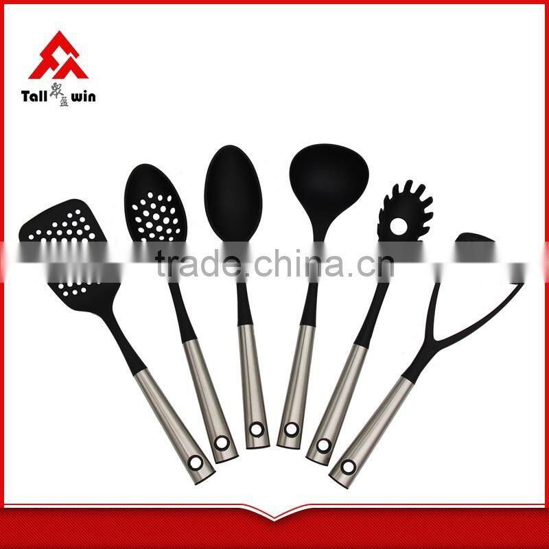 nylon kitchen appliance