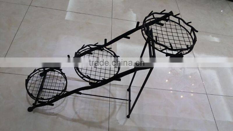 2016 New Design Wholesale Metal Material Metal wire wedding flower stand decoration