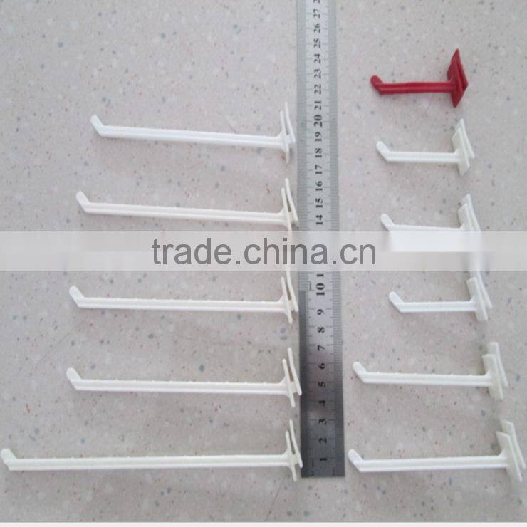 Cheap supermarket plastic hook