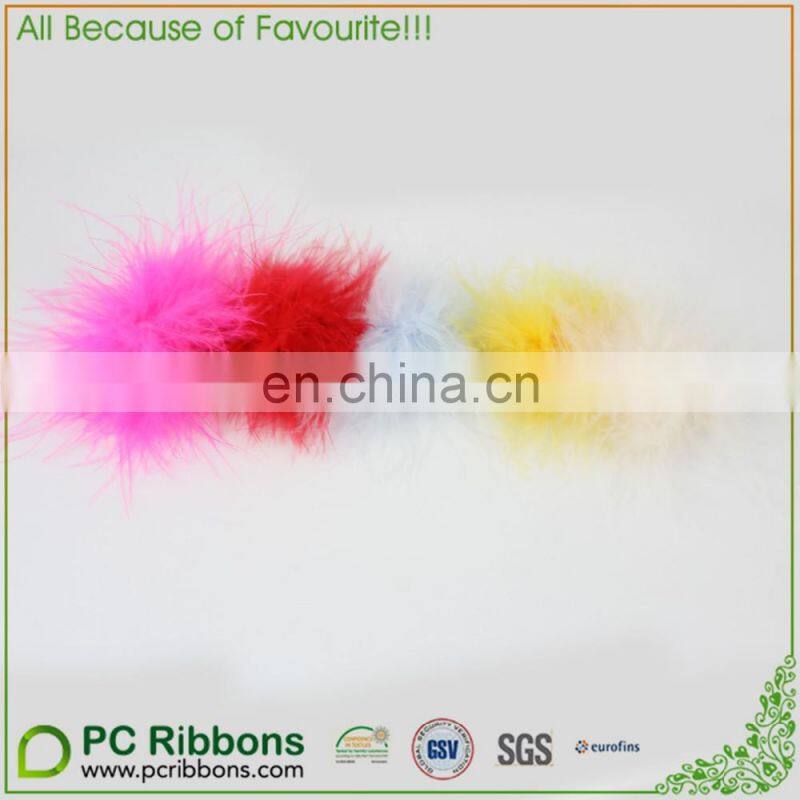 Artificial colorful feathers with felt circle