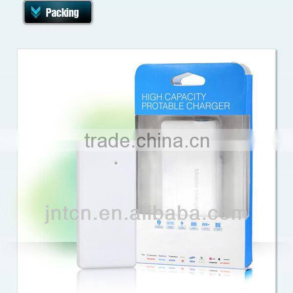 220V 4000/4400/5200/5600mAh universal portable plug-in mobile phone wall charger power bank with AC connector MP011