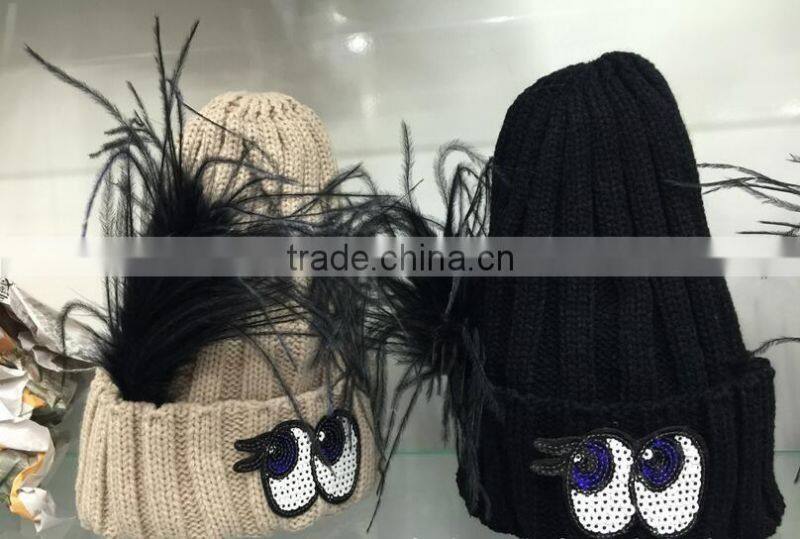 Fashion New Arrival Cute Sequin Eyes Feather Decorated Knitted Lady Women Hat
