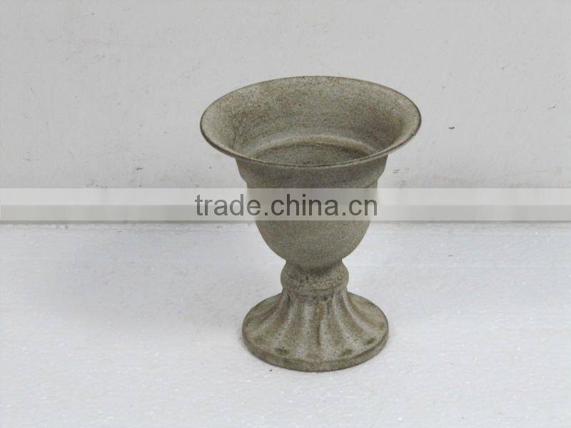 KS4368AA- Metal Planter